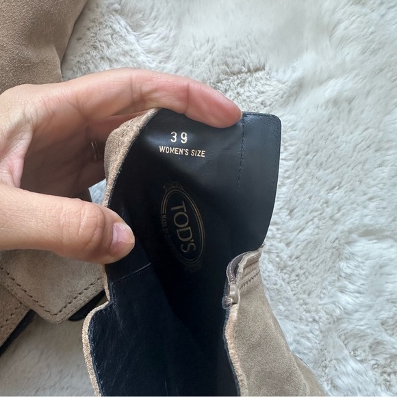 TODs Suede Women’s Ankle Zip Booties Platform Women’s Size 39 Tan Beige - Picture 8 of 8